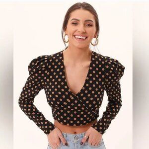 NWT MINKPINK by Revolve Ayat Wrap Crop Top Black with Tan Polka Dot Size Small